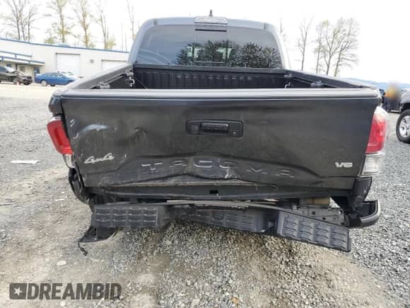 2022 Toyota Tacoma Limited with VIN 3TMGZ5AN4NM528267, listed as a Copart auction lot 52534795 with 40,559 mi miles and Salvage title. Bid and sale history available at DreamBid. Image 6.