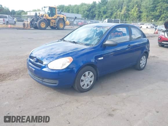 2007 Hyundai Accent GS с VIN KMHCM36C27U033813, выставлен на аукционе IAAI как лот 43097149 с пробегом 121 806 миль миль и . История ставок и продаж доступна на DreamBid. Изображение 17.