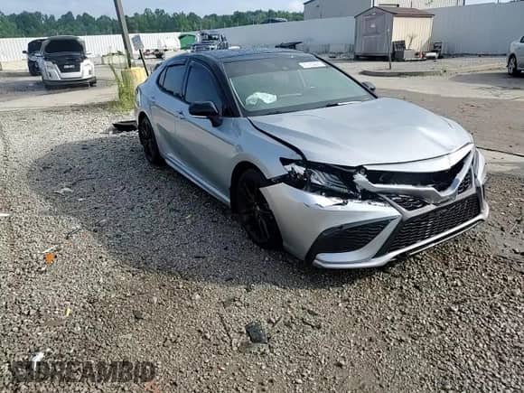 2022 Toyota Camry XSE with VIN 4T1K61BKXNU053246, listed as a Copart auction lot 67762235 with 62,615 mi miles and Salvage title. Bid and sale history available at DreamBid. Image 13.