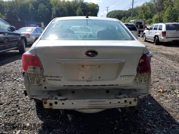2014 Subaru Impreza Premium с VIN JF1GJAC6XEG018026, выставлен на аукционе Copart как лот 81424515 с пробегом 83 336 миль миль и Списание • Salvage title. История ставок и продаж доступна на DreamBid. Изображение 6.