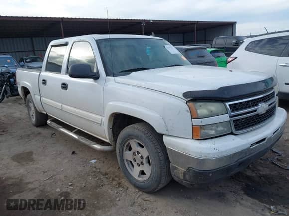 2007 Chevrolet Silverado 1500 LT3 z VIN 2GCEK13Z071118967, wystawiony jako IAAI lot #41677414 z przebiegiem 279 838 mil mil oraz . Historia ofert i sprzedaży dostępna na DreamBid. Obrazek 1.