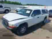 1998 Dodge Dakota SLT с VIN 1B7GL22X7WS711607, выставлен на аукционе IAAI как лот 42395496 с пробегом 225 712 миль миль и . История ставок и продаж доступна на DreamBid. Изображение 20.