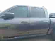 2017 Ram 1500 Rebel z VIN 1C6RR7YT6HS861839, wystawiony jako IAAI lot #42407025 z przebiegiem 127 084 mil mil oraz . Historia ofert i sprzedaży dostępna na DreamBid. Obrazek 14.