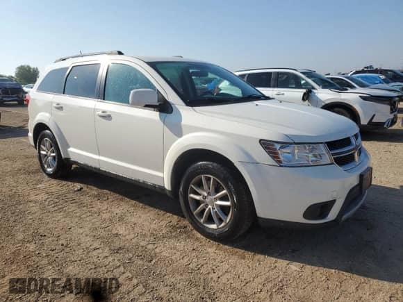 2017 Dodge Journey SXT with VIN 3C4PDDBG2HT575476, listed as a Copart auction lot 68431035 with 94,526 mi miles and Salvage title. Bid and sale history available at DreamBid. Image 4.