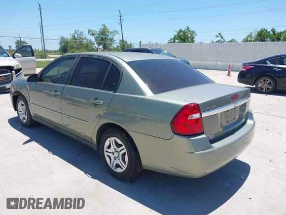 2006 Chevrolet Malibu 1LS с VIN 1G1ZS51F96F156943, выставлен на аукционе IAAI как лот 42196481 с пробегом 115 542 миль миль и . История ставок и продаж доступна на DreamBid. Изображение 3.