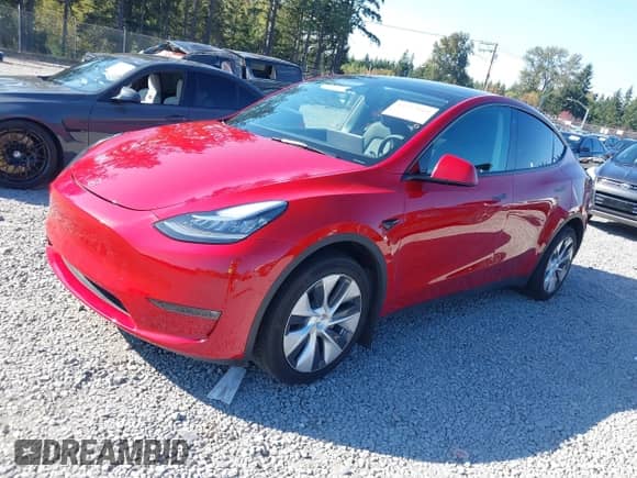 2021 Tesla Model Y Long Range with VIN 5YJYGDEE2MF287066, listed as a IAAI auction lot 43253104 with 38,884 mi miles and . Bid and sale history available at DreamBid. Image 19.