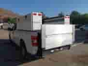 2019 Ford F-150 XL z VIN 1FTEX1C49KKE83579, wystawiony jako IAAI lot #43354362 z przebiegiem 94 099 mil mil oraz . Historia ofert i sprzedaży dostępna na DreamBid. Obrazek 3.