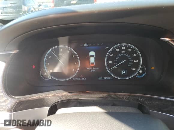 2014 Hyundai Equus Signature z VIN KMHGH4JH9EU083832, wystawiony jako Copart lot #50416535 z przebiegiem 92 508 mil mil oraz Szkoda całkowita • Salvage title. Historia ofert i sprzedaży dostępna na DreamBid. Obrazek 9.