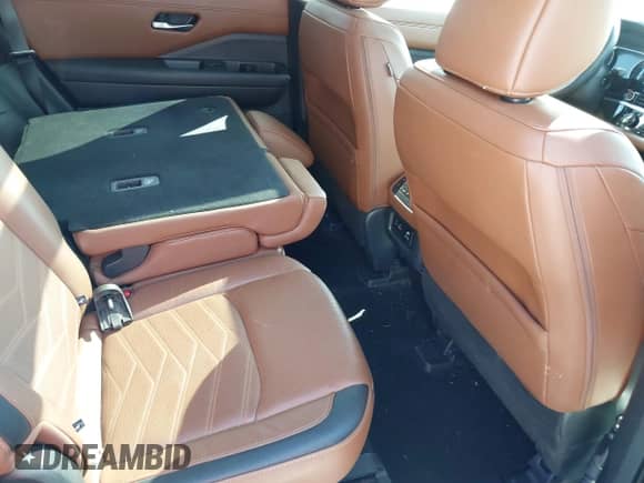 2023 Nissan Pathfinder Platinum с VIN 5N1DR3DJ1PC257247, выставлен на аукционе IAAI как лот 43244052 с пробегом 49 257 миль миль и . История ставок и продаж доступна на DreamBid. Изображение 8.