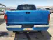 2000 Dodge 1500 z VIN 3B7HF13Z9YM214706, wystawiony jako Copart lot #61821855 z przebiegiem 223 734 mil mil oraz Szkoda całkowita • Salvage title. Historia ofert i sprzedaży dostępna na DreamBid. Obrazek 6.