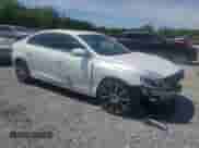 2018 Volvo S60 Inscription Platinum с VIN LYV402TMXJB160791, выставлен на аукционе Copart как лот 53376215 с пробегом 41 214 миль миль и Списание • Salvage title. История ставок и продаж доступна на DreamBid. Изображение 4.