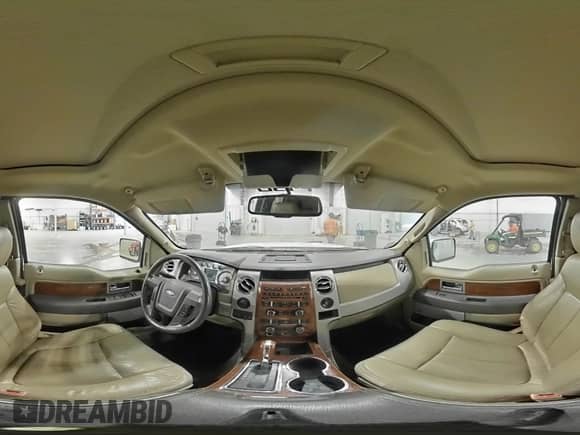 2010 Ford F-150 XL z VIN 1FTFX1EV5AKB85958, wystawiony jako Copart lot #66508595 z przebiegiem 136 510 mil mil oraz Szkoda całkowita • Salvage title. Historia ofert i sprzedaży dostępna na DreamBid. Obrazek 14.