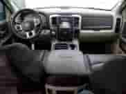 2016 Ram 1500 Limited z VIN 1C6RR7WM2GS189126, wystawiony jako Copart lot #84193654 z przebiegiem 83 881 mil mil oraz Szkoda całkowita • Salvage title. Historia ofert i sprzedaży dostępna na DreamBid. Obrazek 8.