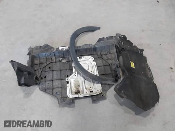 2022 Honda HR-V LX z VIN 3CZRU6H31NM765181, wystawiony jako IAAI lot #42969457 z przebiegiem 39 991 mil mil oraz . Historia ofert i sprzedaży dostępna na DreamBid. Obrazek 12.