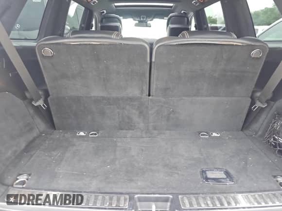 2019 Mercedes-Benz GLS 63 AMG z VIN 4JGDF7FE8KB219514, wystawiony jako Copart lot #62428725 z przebiegiem 206 264 mil mil oraz Czysty tytuł • Clean title. Historia ofert i sprzedaży dostępna na DreamBid. Obrazek 15.