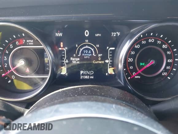 2022 Jeep Wrangler Unlimited Rubicon 392 с VIN 1C4JJXSJ6NW193565, выставлен на аукционе IAAI как лот 42050331 с пробегом 21 382 миль миль и . История ставок и продаж доступна на DreamBid. Изображение 7.