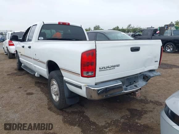 2003 Dodge 2500 ST z VIN 3D7KA28683G767014, wystawiony jako IAAI lot #42425107 z przebiegiem 178 310 mil mil oraz . Historia ofert i sprzedaży dostępna na DreamBid. Obrazek 3.