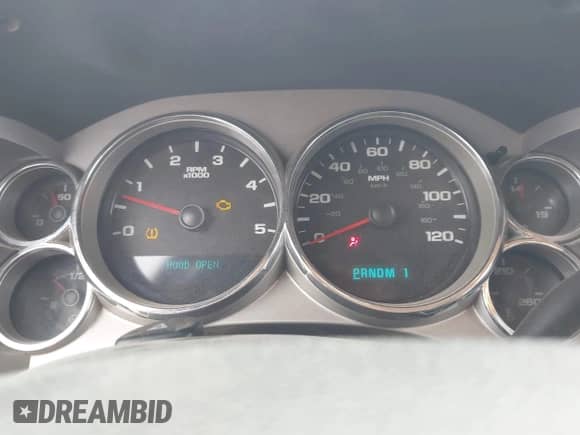 2007 Chevrolet Silverado 3500HD SRW 1LT с VIN 1GCHK33637F565221, выставлен на аукционе IAAI как лот 42689794 с пробегом 281 008 миль миль и . История ставок и продаж доступна на DreamBid. Изображение 7.