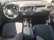 2019 Kia Sorento LX with VIN 5XYPG4A58KG512257, listed as a Copart auction lot 81467705 with 170,912 mi miles and Clean title. Bid and sale history available at DreamBid. Image 8.