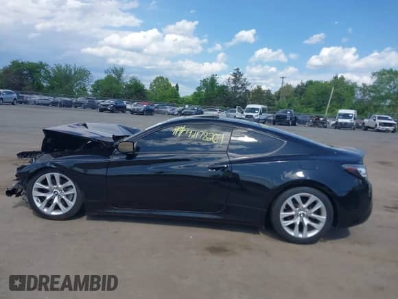 2013 Hyundai Genesis Coupe Premium с VIN KMHHT6KD5DU105396, выставлен на аукционе IAAI как лот 42178264 с пробегом 95 548 миль миль и . История ставок и продаж доступна на DreamBid. Изображение 13.