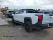 2024 Chevrolet Silverado EV Work Truck с VIN 1GC10VEL6RU200925, выставлен на аукционе IAAI как лот 42101870 с пробегом 11 817 миль миль и . История ставок и продаж доступна на DreamBid. Изображение 3.