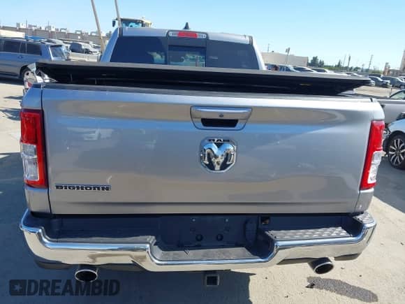 2022 Ram 1500 Big Horn с VIN 1C6RREFT3NN464154, выставлен на аукционе IAAI как лот 42407401 с пробегом 60 851 миль миль и . История ставок и продаж доступна на DreamBid. Изображение 17.