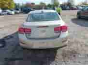 2014 Chevrolet Malibu LS с VIN 1G11B5SLXEF126382, выставлен на аукционе IAAI как лот 43416357 с пробегом 70 037 миль миль и . История ставок и продаж доступна на DreamBid. Изображение 16.