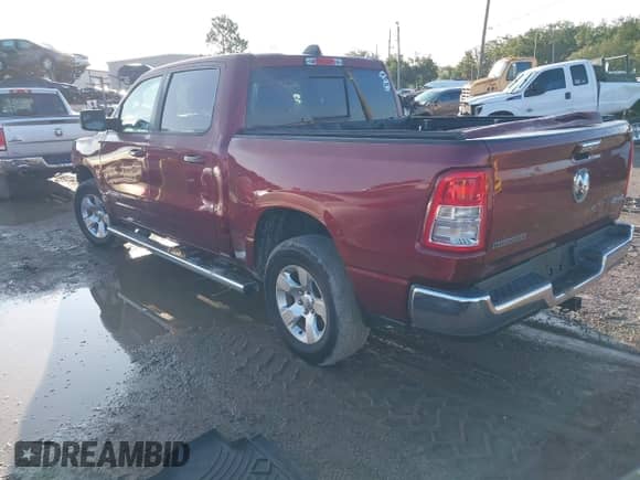 2020 Ram 1500 Big Horn with VIN 1C6RRFFG9LN231255, listed as a IAAI auction lot 42412741 with 60,582 mi miles and . Bid and sale history available at DreamBid. Image 3.