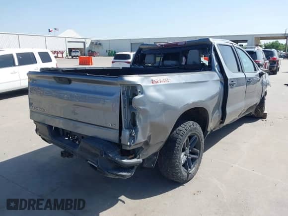 2020 Chevrolet Silverado 1500 LT с VIN 3GCUYDEDXLG270432, выставлен на аукционе IAAI как лот 42285824 с пробегом 68 160 миль миль и . История ставок и продаж доступна на DreamBid. Изображение 4.
