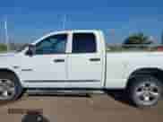 2008 Dodge 1500 ST z VIN 1D7HA18N58S588604, wystawiony jako IAAI lot #42582380 z przebiegiem 328 453 mil mil oraz . Historia ofert i sprzedaży dostępna na DreamBid. Obrazek 14.