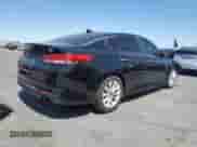 2016 Kia Optima EX с VIN 5XXGU4L34GG057892, выставлен на аукционе Copart как лот 63485165 с пробегом 135 223 миль миль и Списание • Salvage title. История ставок и продаж доступна на DreamBid. Изображение 3.