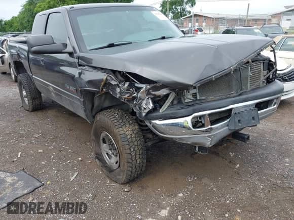 2002 Dodge 2500 с VIN 3B7KF23692M227481, выставлен на аукционе IAAI как лот 42528349 с пробегом Не указан миль и . История ставок и продаж доступна на DreamBid. Изображение 6.