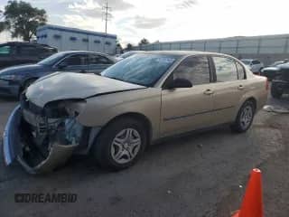 2005 Chevrolet Malibu с VIN 1G1ZS52F35F328879, выставлен на аукционе Copart как лот 62897995 с пробегом 118 671 миль миль и Списание • Salvage title. История ставок и продаж доступна на DreamBid. Изображение 1.