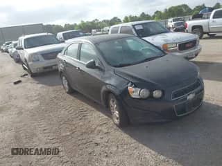 2013 Chevrolet Sonic LT с VIN 1G1JC5SH1D4194539, выставлен на аукционе IAAI как лот 42854648 с пробегом Не указан миль и . История ставок и продаж доступна на DreamBid. Изображение 1.
