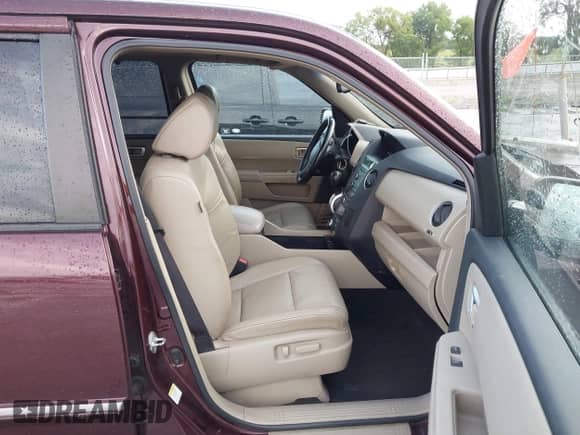 2009 Honda Pilot Touring with VIN 5FNYF38819B022195, listed as a IAAI auction lot 42850497 with 192,072 mi miles and . Bid and sale history available at DreamBid. Image 5.