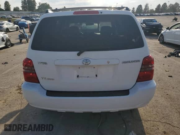 2003 Toyota Highlander with VIN JTEHF21A730106062, listed as a Copart auction lot 84958455 with 200,638 mi miles and Salvage title. Bid and sale history available at DreamBid. Image 6.