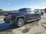 2018 GMC Sierra 1500 Denali z VIN 3GTP1PEC7JG387781, wystawiony jako Copart lot #84014725 z przebiegiem 89 899 mil mil oraz Szkoda całkowita • Salvage title. Historia ofert i sprzedaży dostępna na DreamBid. Obrazek 3.