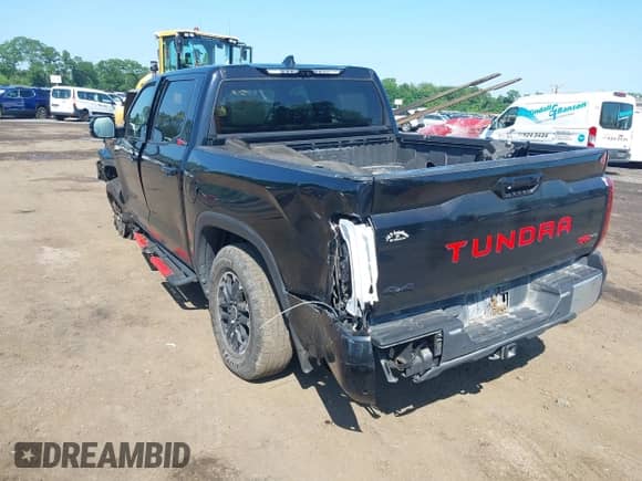 2022 Toyota Tundra SR5 with VIN 5TFLA5DB9NX009104, listed as a IAAI auction lot 42536638 with 77,485 mi miles and . Bid and sale history available at DreamBid. Image 17.