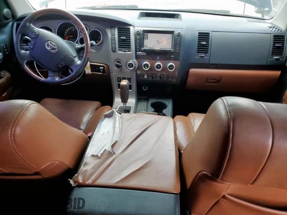 2012 Toyota Tundra Limited z VIN 5TFHW5F12CX266713, wystawiony jako Copart lot #80354775 z przebiegiem 154 198 mil mil oraz Szkoda całkowita • Salvage title. Historia ofert i sprzedaży dostępna na DreamBid. Obrazek 8.