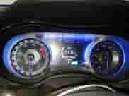 2015 Chrysler 300 S с VIN 2C3CCABT1FH853582, выставлен на аукционе Copart как лот 71363055 с пробегом 167 437 миль миль и Списание • Salvage title. История ставок и продаж доступна на DreamBid. Изображение 9.