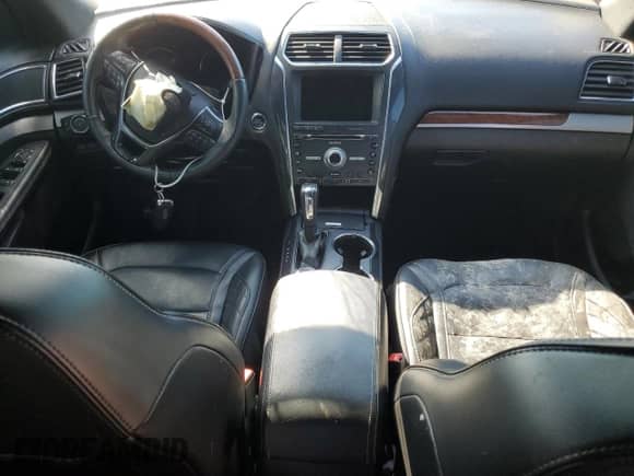 2018 Ford Explorer Platinum с VIN 1FM5K8HT1JGB06894, выставлен на аукционе Copart как лот 71473615 с пробегом Не указан миль и Списание • Salvage title. История ставок и продаж доступна на DreamBid. Изображение 8.