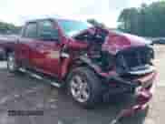 2018 Ram 1500 Express z VIN 1C6RR6KG9JS292660, wystawiony jako IAAI lot #42440516 z przebiegiem 51 182 mil mil oraz . Historia ofert i sprzedaży dostępna na DreamBid. Obrazek 1.