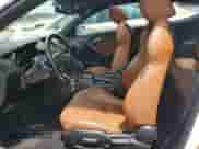 2014 Hyundai Genesis Coupe Ultimate с VIN KMHHU6KJ8EU118146, выставлен на аукционе Copart как лот 61331655 с пробегом 83 614 миль миль и Списание • Salvage title. История ставок и продаж доступна на DreamBid. Изображение 7.