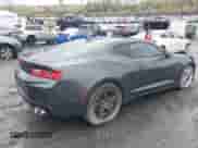 2017 Chevrolet Camaro 2SS с VIN 1G1FG1R79H0129600, выставлен на аукционе IAAI как лот 36646648 с пробегом 37 028 миль миль и . История ставок и продаж доступна на DreamBid. Изображение 4.