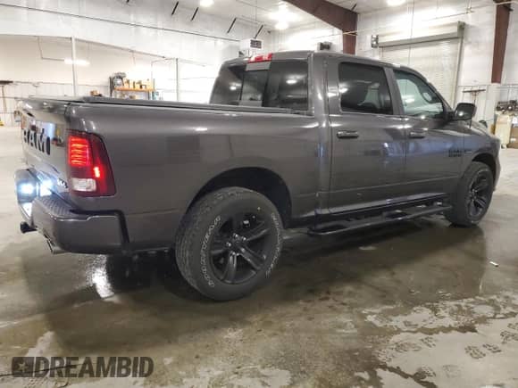 2018 Ram 1500 Night z VIN 1C6RR7MTXJS331630, wystawiony jako Copart lot #70575945 z przebiegiem 90 533 mil mil oraz Szkoda całkowita • Salvage title. Historia ofert i sprzedaży dostępna na DreamBid. Obrazek 3.