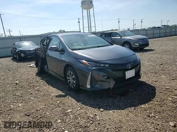 2018 Toyota Prius Plus with VIN JTDKARFP2J3078911, listed as a Copart auction lot 80928725 with 146,512 mi miles and Salvage title. Bid and sale history available at DreamBid. Image 13.