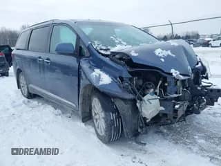 2017 Toyota Sienna XLE with VIN 5TDDZ3DC3HS154966, listed as a IAAI auction lot 41523393 with 141,365 mi miles and . Bid and sale history available at DreamBid. Image 1.
