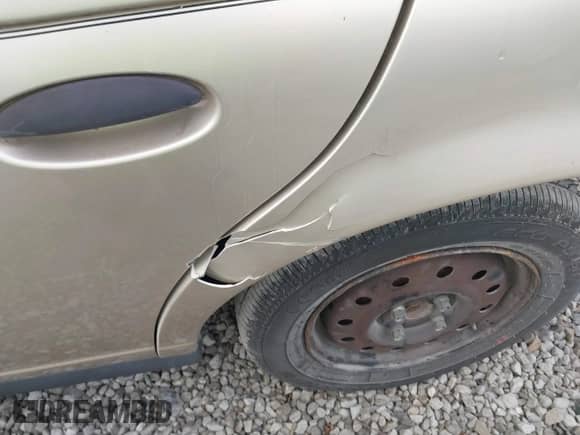 1999 Saturn SL with VIN 1G8ZH5282XZ273375, listed as a IAAI auction lot 41787290 with 230,397 mi miles and . Bid and sale history available at DreamBid. Image 12.