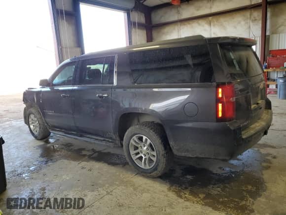 2017 Chevrolet Suburban LS с VIN 1GNSKGECXHR359613, выставлен на аукционе Copart как лот 46427594 с пробегом 229 338 миль миль и Списание • Salvage title. История ставок и продаж доступна на DreamBid. Изображение 2.