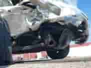 2003 Chevrolet Tahoe LS z VIN 1GNEC13T73R139140, wystawiony jako IAAI lot #43474168 z przebiegiem 269 196 mil mil oraz . Historia ofert i sprzedaży dostępna na DreamBid. Obrazek 6.